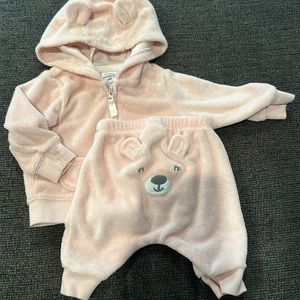 Carters new born jogging suit